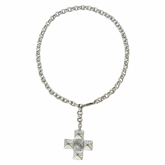 Eloa Necklace